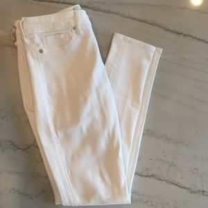 Abercrombie & Fitch white jeans